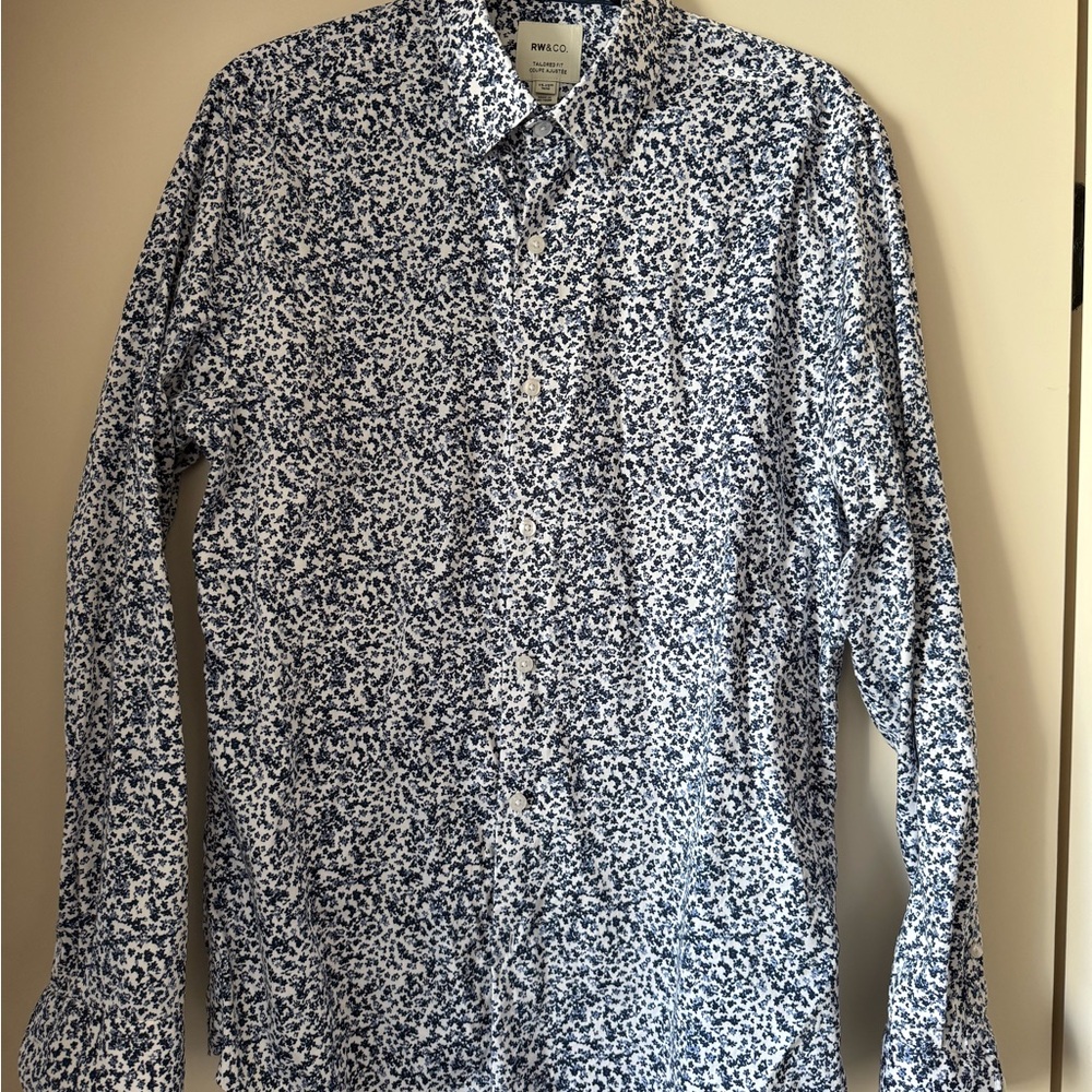 RW&CO White and Blue Patterned Casual Shirt